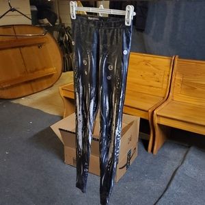 Mechanical leggings